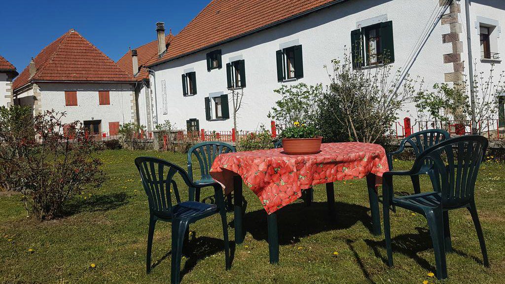 Casa rural Errebesena, Espinal/Aurizberri :: Casas rurales en Navarra, Turismo en Navarra