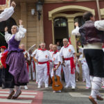 'Baile de la Era' en las Fiestas de Estella :: Descubre Navarra, Disfruta Navarra