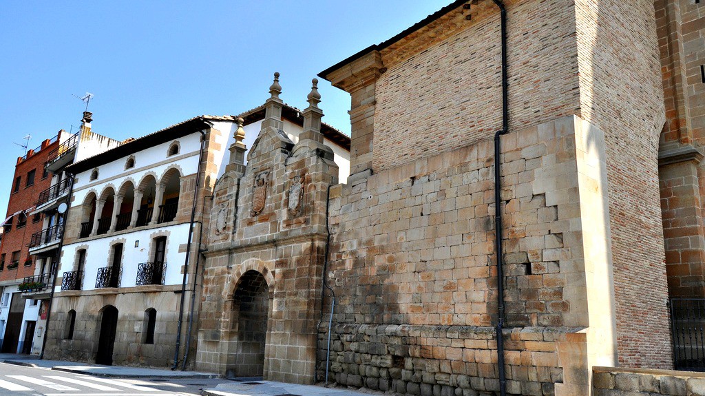 Puerta de Castilla, Los Arcos :: Descubre Navarra, Turismo en Navarra