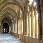 Claustro del Monasterio de la Oliva - Turismo en Navarra