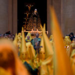 Procesión del Santo Entierro, Viernes Santo, Pamplona :: Descubre Navarra, Turismo en Navarra