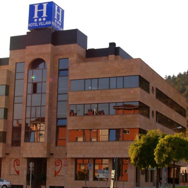 Hotel Pamplona Villava, Villava