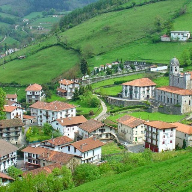 Leitza, entre verdes montañas